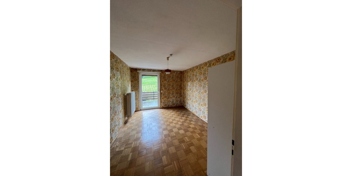 Seltene Chance in Otterbach – Freistehendes Wohnhaus mit großem Ausbaupotenzial & Sanierungsbedarf - Einfamilienhaus Otterbach | Angebot:25252905