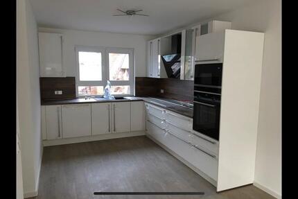 Wohnung Ramstein-Miesenbach Miesenbach - 7 Zimmer, 260 m&sup2;, 2.600&euro; | Angebot:26580463