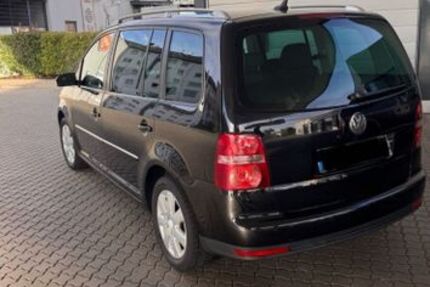 VW Touran 256.780 km 2.350 &euro; Bad Dürkheim 67098