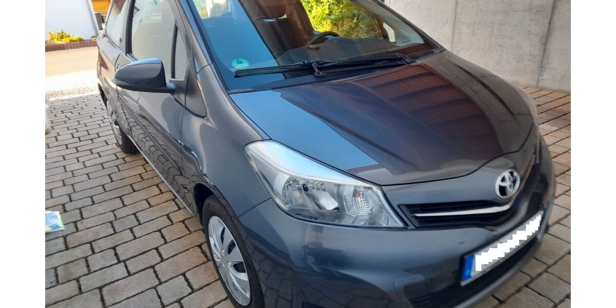 Toyota Yaris 143.000 km 4.800 &euro; Matzenbach 66909