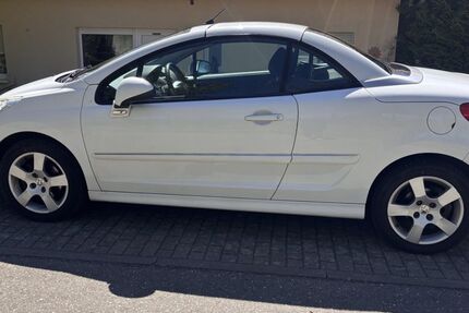 Peugeot 207 178.000 km 3.250 &euro; Geiselberg 67715