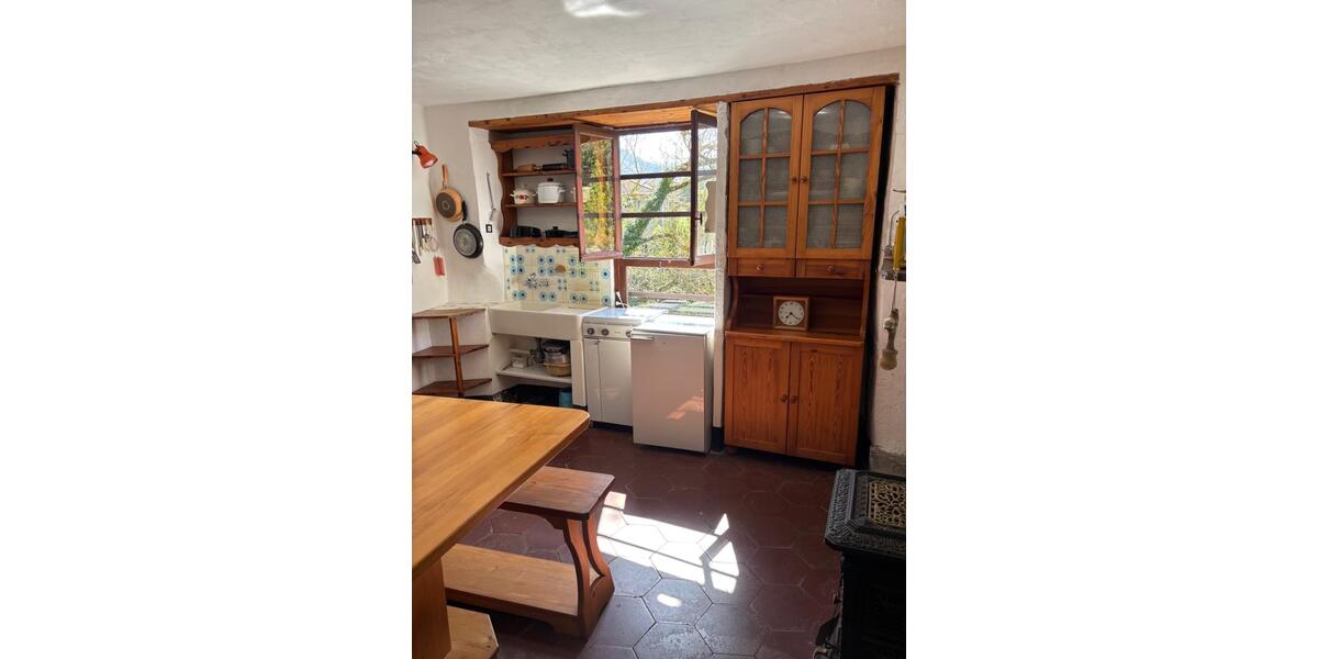 Einfamilienhaus Winnweiler - 7.5 Zimmer, 308 m&sup2;, 115.000&euro; | Angebot:26327599
