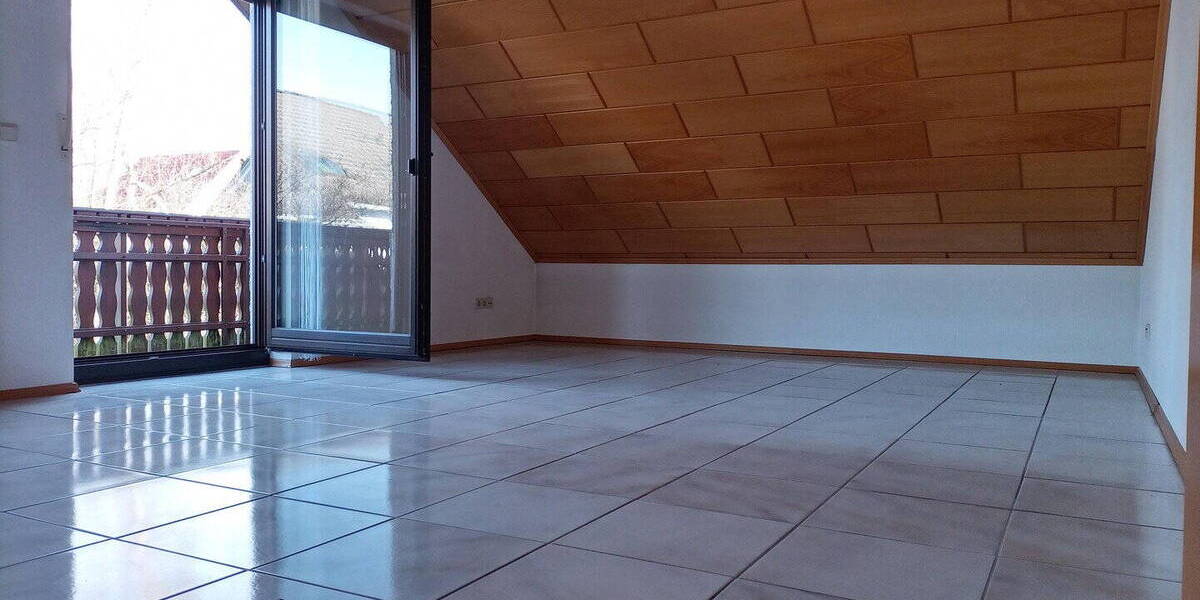 Etagenwohnung Ramstein-Miesenbach Miesenbach - 3 Zimmer, 118 m&sup2;, 270.000&euro; | Angebot:26595215