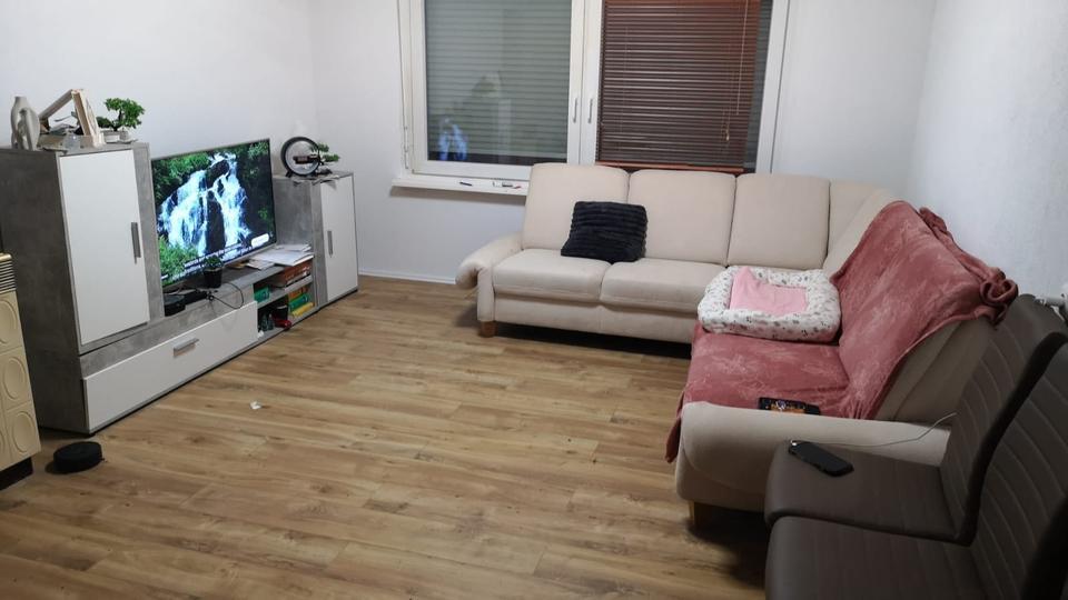 Ab September- 2ZkB Wohnung frei. Alles neu