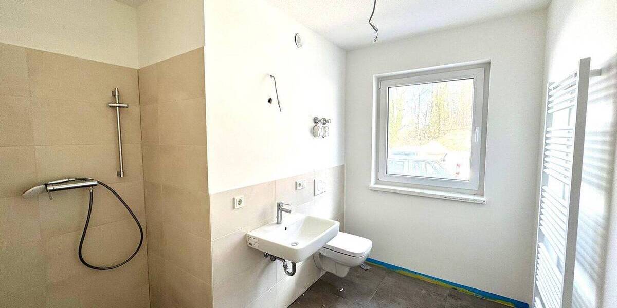 Etagenwohnung Kaiserslautern Innenstadt - 2 Zimmer, 71 m&sup2;, 990&euro; | Angebot:26862658