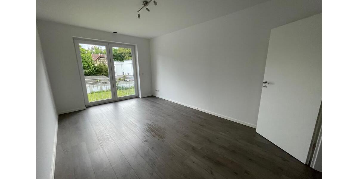 Doppelhaushälfte Kaiserslautern - 4 Zimmer, 166 m&sup2;, 2.000&euro; | Angebot:26609449
