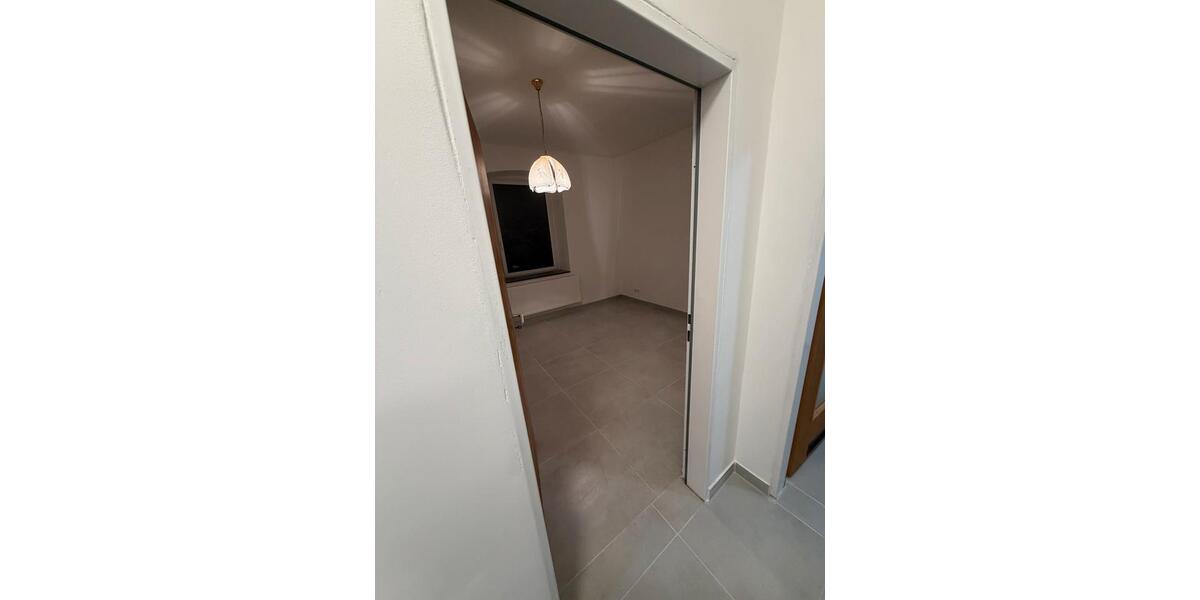 Hochparterre Neustadt an der Weinstraße Diedesfeld - 3 Zimmer, 56 m&sup2;, 160.000&euro; | Angebot:25907235