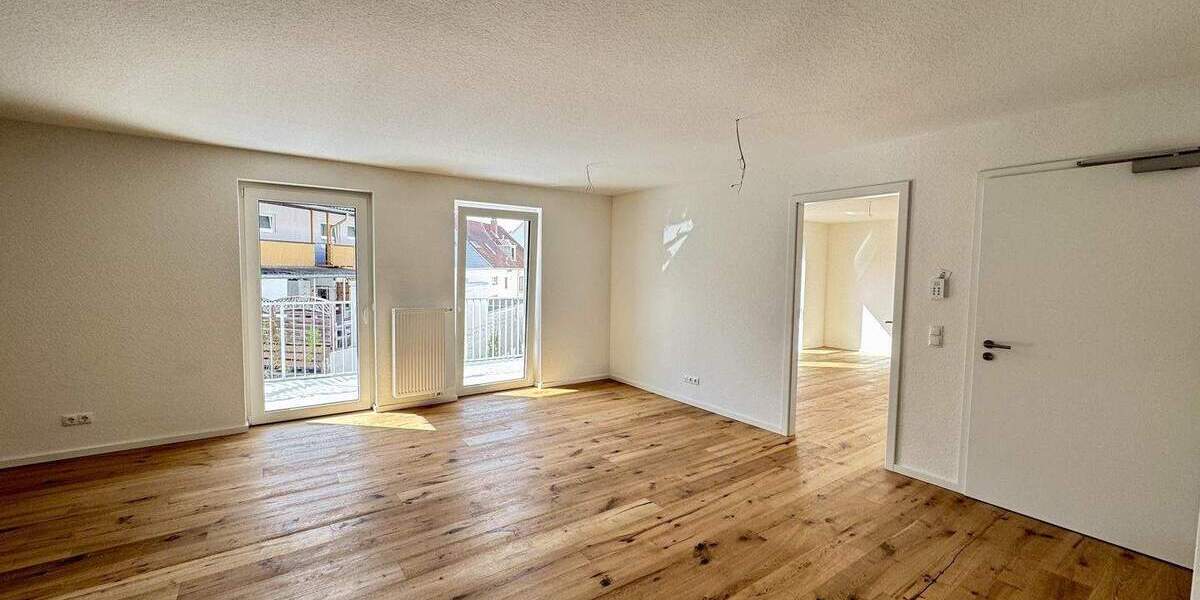 Etagenwohnung Kaiserslautern Innenstadt - 3 Zimmer, 99 m&sup2;, 1.300&euro; | Angebot:25389872