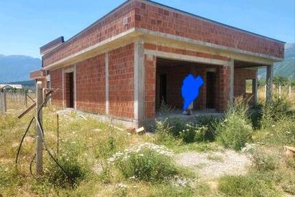 Haus Rohbau in Vitomerice zu verkaufen. 4 zimmer