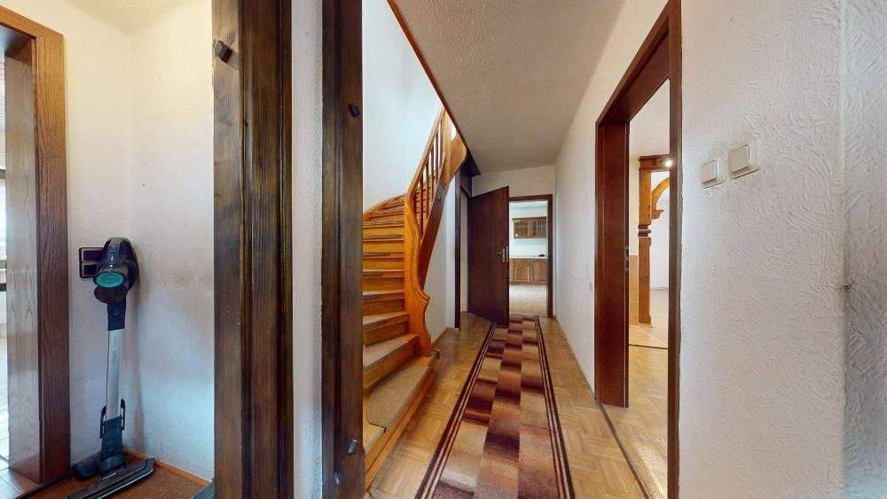 Mehrfamilienhaus, Wohnhaus Rodalben - 5 Zimmer, 141 m&sup2;, 139.000&euro; | Angebot:25802499