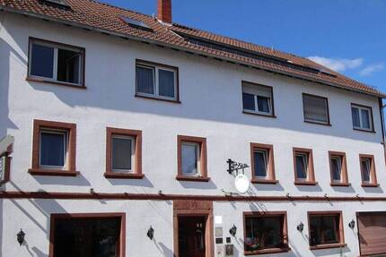 Sympathisches, rustikales Hotel mit Restaurant im Herzen von Steinwenden bei Kaiserslautern RLP