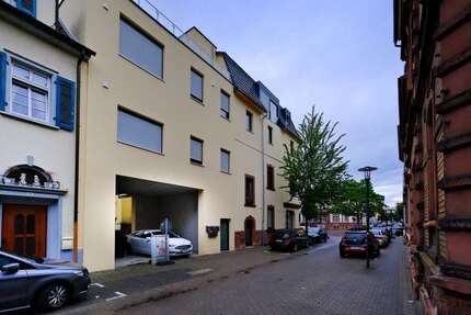 Wohnung zum Kaufen in Kaiserslautern 549.000 € 105.37 m² 3 zimmer