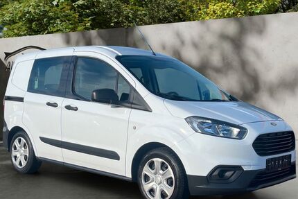 Ford Transit Courier 16.300 km 13.300 € Neustadt 67434