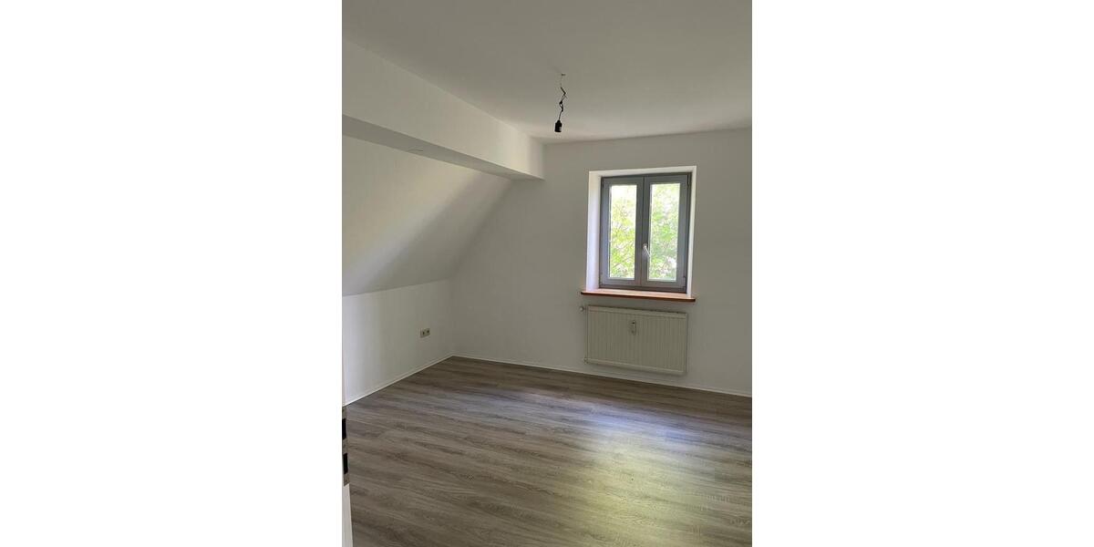 Maisonettenwohnung Leimen - 3.5 Zimmer, 110 m&sup2;, 740&euro; | Angebot:26238650