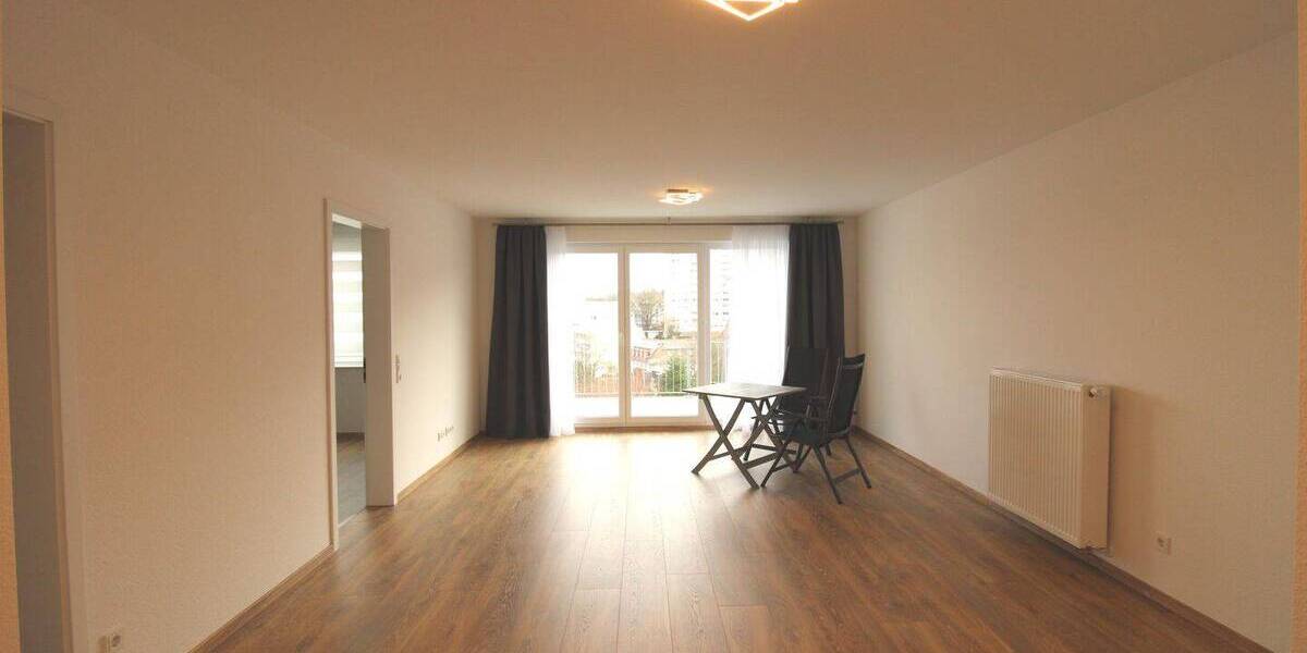 Etagenwohnung Kaiserslautern Innenstadt - 2 Zimmer, 70 m&sup2;, 945&euro; | Angebot:26219797