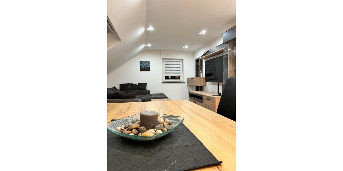Dachgeschoßwohnung Münchweiler an der Rodalb Riegelbrunnerhof - 3 Zimmer, 70 m&sup2;, 780&euro; | Angebot:27565501