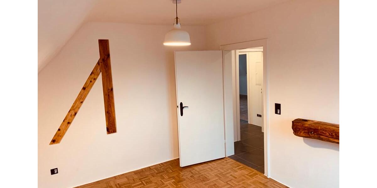Einfamilienhaus Kaiserslautern Engelshof - 6 Zimmer, 200 m&sup2;, 450.000&euro; | Angebot:26533889