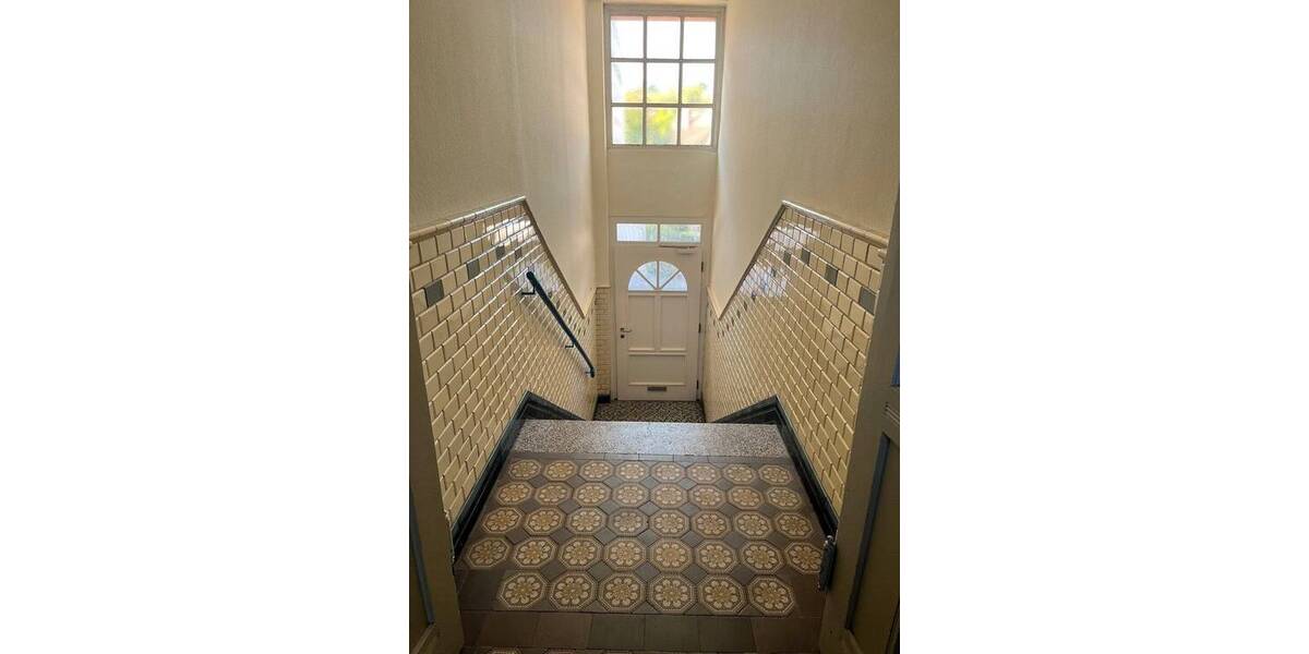 Etagenwohnung Kaiserslautern Innenstadt - 3 Zimmer, 122 m&sup2;, 1.250&euro; | Angebot:26378185