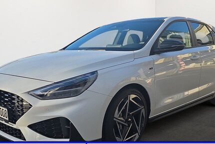 Hyundai i30 8.096 km 29.590 &euro; Neustadt 67433