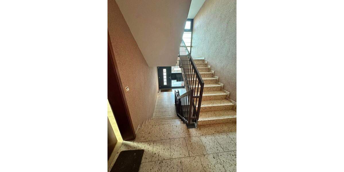 frisch renovierte 2-Zimmer Wohnung mit Garage nähe Universität 2 zimmer