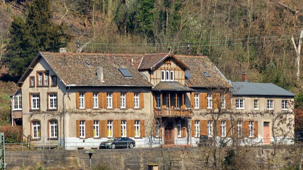 Einfamilienhaus Lambrecht - 30 Zimmer, 682 m&sup2;, 365.000&euro; | Angebot:26787002