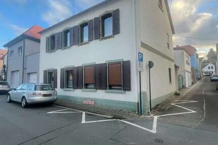 Haus zum Kaufen in Bad Dürkheim 359.000 € 220 m² 7 zimmer