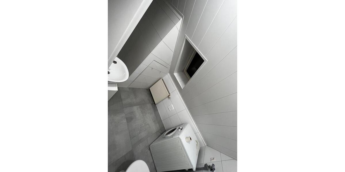 Dachgeschoßwohnung Steinwenden - 2 Zimmer, 55 m&sup2;, 700&euro; | Angebot:25872324
