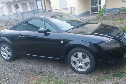 Audi TT 155.000 km 2.800 &euro; Otterbach 67731