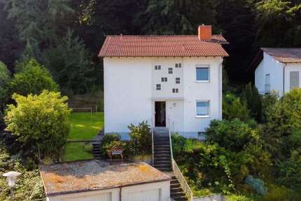Haus Kaiserslautern Bahnheim - 6 Zimmer, 142 m&sup2;, 215.000&euro; | Angebot:27259207
