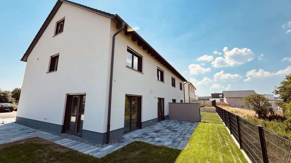 Einfamilienhaus KIRCHHEIMBOLANDEN - 5 Zimmer, 194 m&sup2;, 469.000&euro; | Angebot:26472227