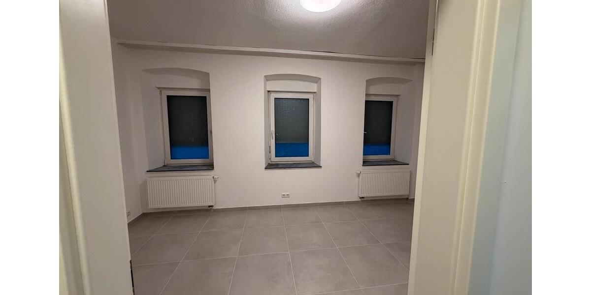 Hochparterre Neustadt an der Weinstraße Diedesfeld - 3 Zimmer, 56 m&sup2;, 160.000&euro; | Angebot:25907235