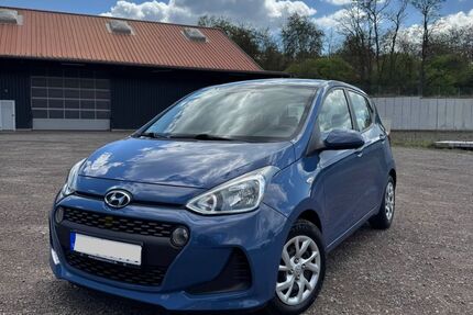 Hyundai i10 99.484 km 7.900 &euro; Göllheim 67307