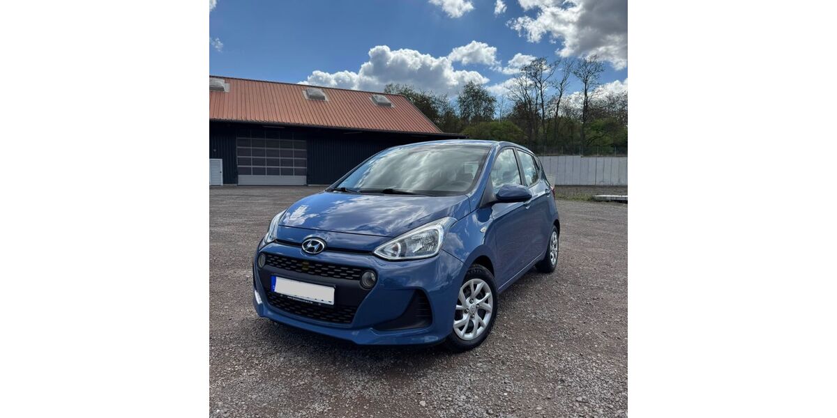 Hyundai i10 99.484 km 7.900 &euro; Göllheim 67307