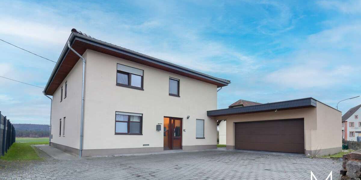 Einfamilienhaus Hütschenhausen / Spesbach Spesbach - 8 Zimmer, 265 m&sup2;, 550.000&euro; | Angebot:26556663