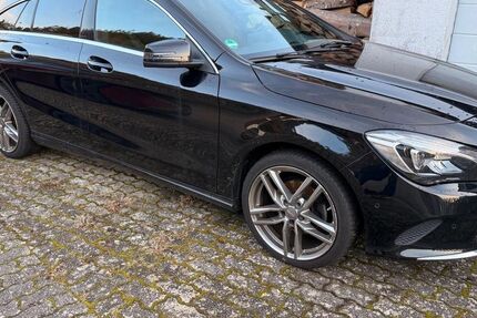 Mercedes-Benz CLA 180 Shooting Brake 141.800 km 13.500 &euro; Rodalben 66976