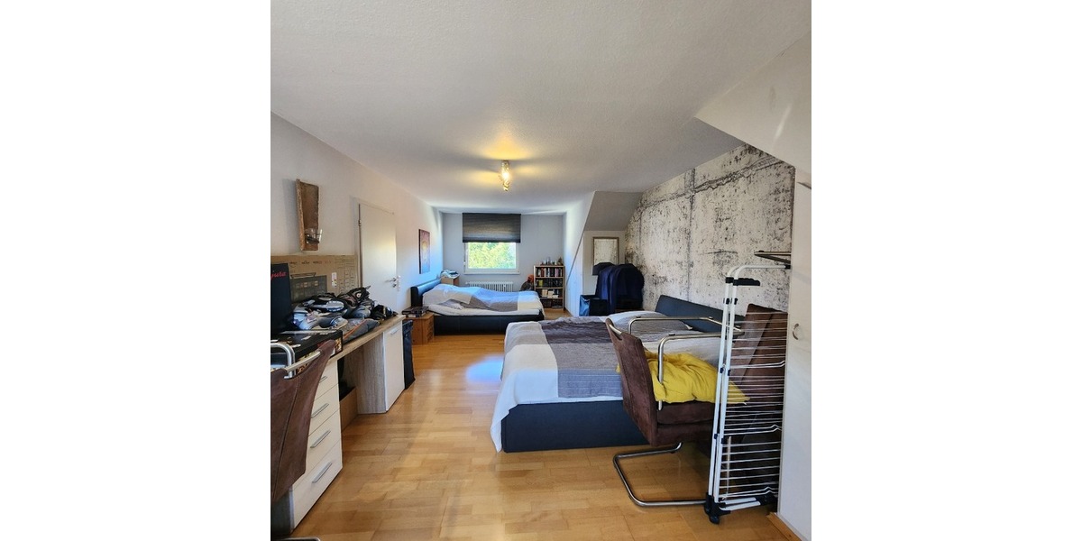 Gepflegtes Zuhause mit familienfreundlichem Ambiente und viel Platz in Erfenbach - Doppelhaushälfte Kaiserslautern/Erfenbach Erfenbach | Angebot:26270942