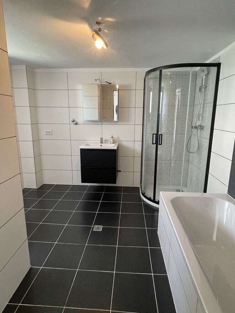 Haus zum Mieten in Rodalben 1.100 € 150 m²