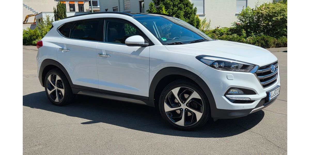 Hyundai TUCSON 85.000 km 15.900 &euro; Kaiserslautern 67663