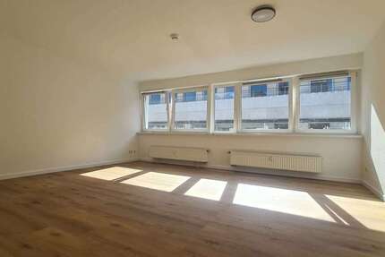 Wohnung Kaiserslautern Betzenberg - 2 Zimmer, 74 m&sup2;, 740&euro; | Angebot:27630820