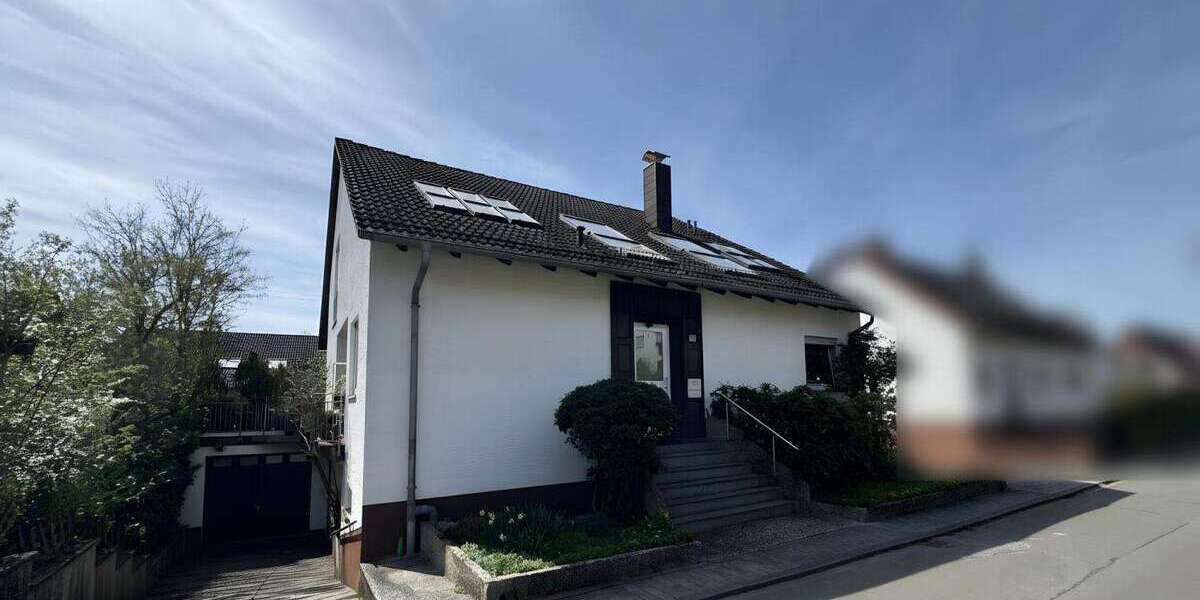 Einfamilienhaus Otterberg - 8.5 Zimmer, 323 m&sup2;, 475.000&euro; | Angebot:26214926