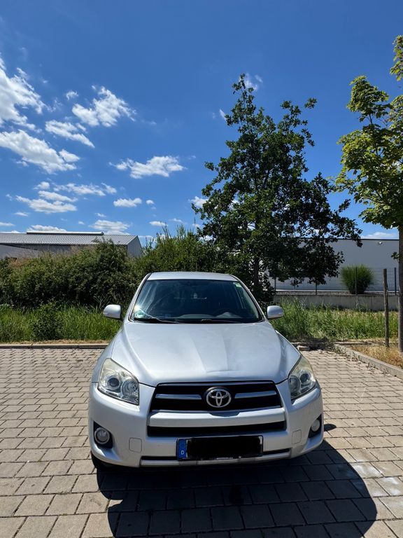 RAV 4