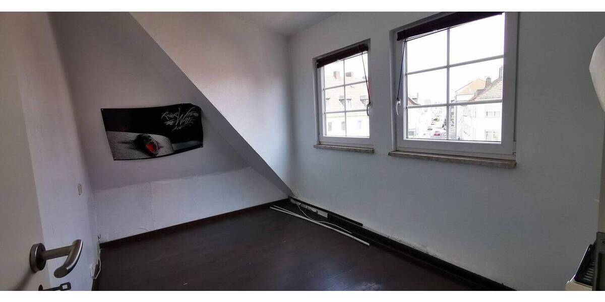 Etagenwohnung Pirmasens Innenstadt - 2 Zimmer, 80 m&sup2;, 149.900&euro; | Angebot:26418071