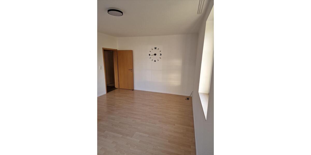 Etagenwohnung Rockenhausen - 3 Zimmer, 98 m&sup2;, 890&euro; | Angebot:27579174