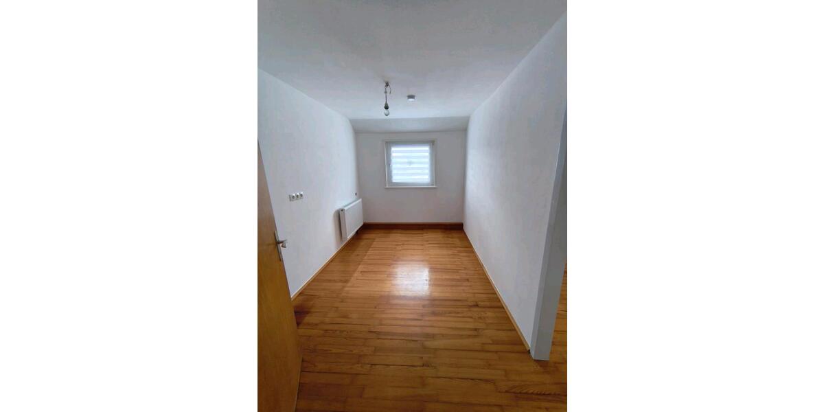 Dachgeschoßwohnung Gerbach - 3.5 Zimmer, 70 m&sup2;, 730&euro; | Angebot:26562643