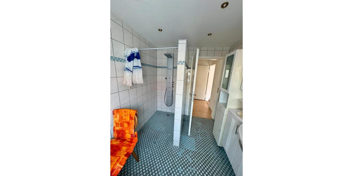 Einfamilienhaus Bad Dürkheim Leistadt - 11 Zimmer, 245 m&sup2;, 445.000&euro; | Angebot:26545135