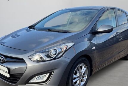 Hyundai i30 147.683 km 8.490 &euro; Pirmasens 66954