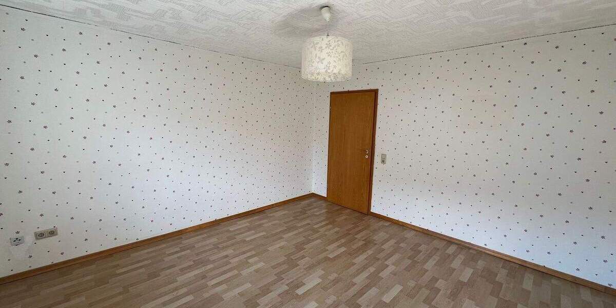 Mehrfamilienhaus, Wohnhaus Becherbach - 7 Zimmer, 241 m&sup2;, 149.000&euro; | Angebot:25741733