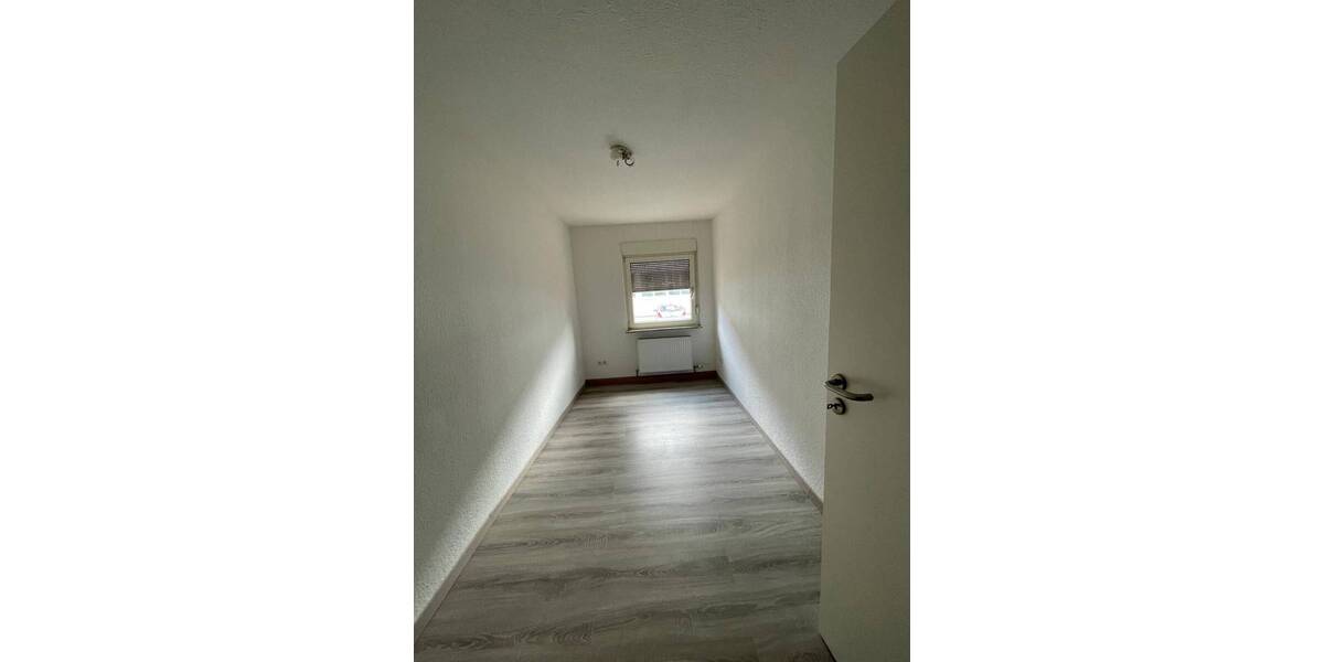 Etagenwohnung Hauenstein - 3 Zimmer, 53 m&sup2;, 450&euro; | Angebot:24855584