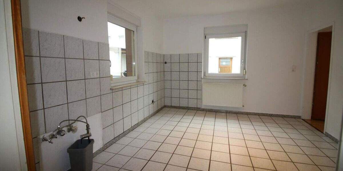 Einfamilienhaus Otterberg - 6 Zimmer, 121 m&sup2;, 175.000&euro; | Angebot:25674884