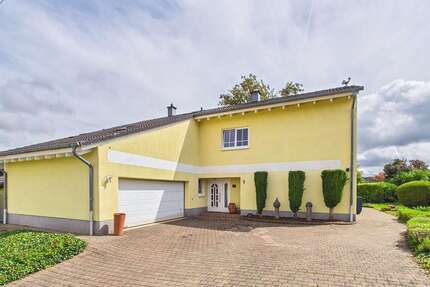 Haus Otterberg - 6 Zimmer, 315 m&sup2;, 2.800&euro; | Angebot:27352282